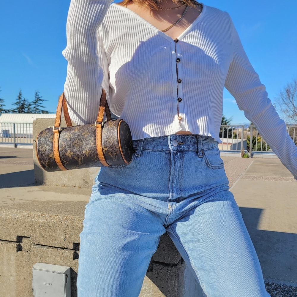 🐝 LOUIS VUITTON MONOGRAM PAPILLON 19🐝